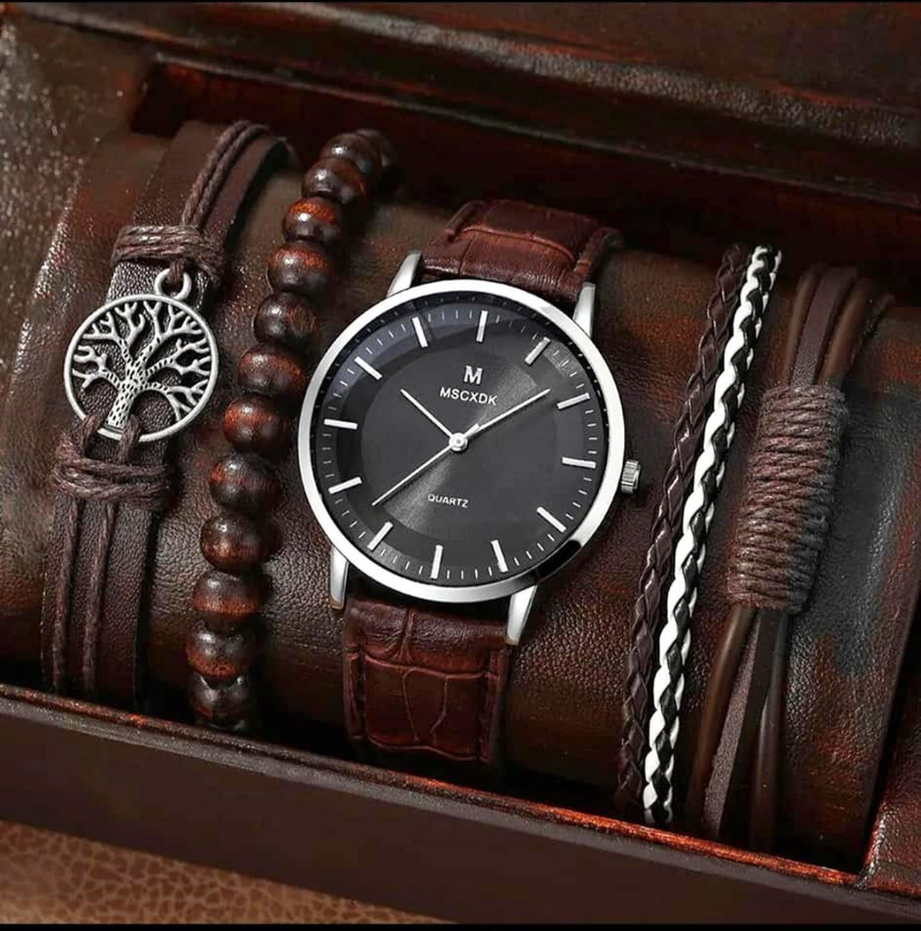 Men's Quartz Watch with Strap