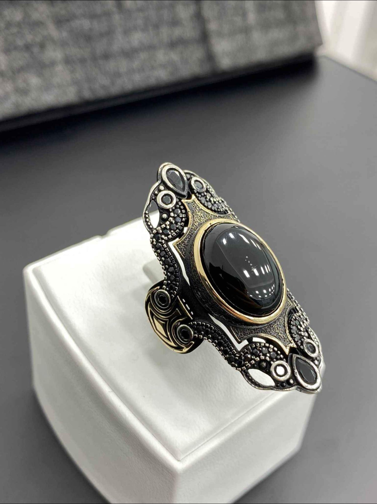 Royal ring made of 925 silver with a genuine stone